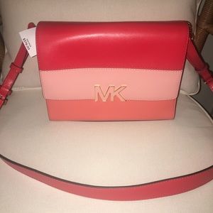 Michael Kors Montgomery large messenger